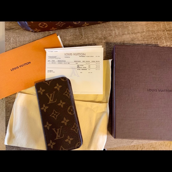 Louis Vuitton IPhone 7 Plus Folio. - Picture 1 of 6